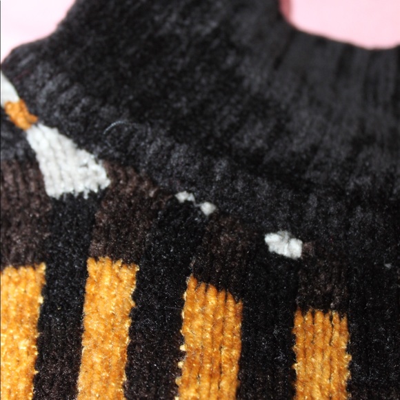 VTG 90s RAFAELLA Black/Camel/Grey Geometric Print Velour Track Jacket Sz Medium - Picture 11 of 11